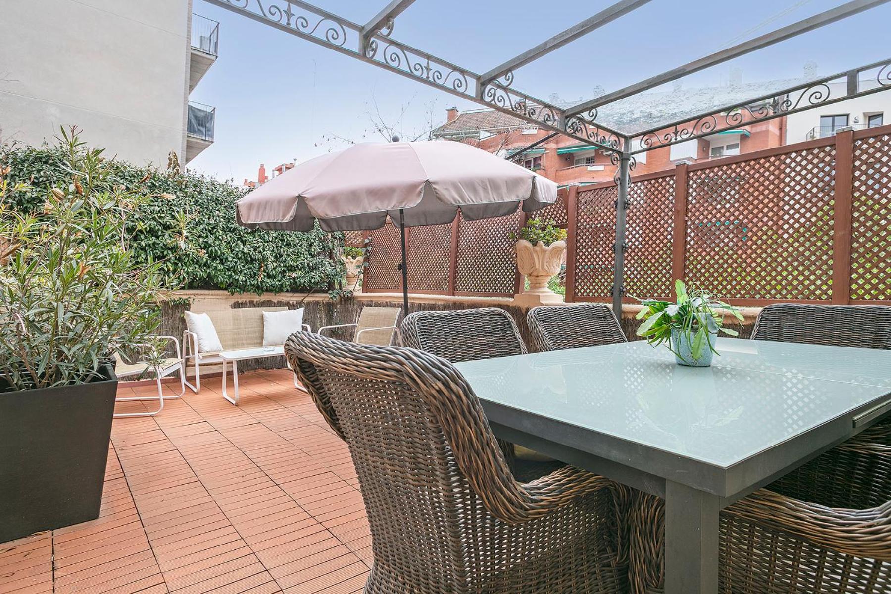 Villa Modernista Barcelona Buitenkant foto