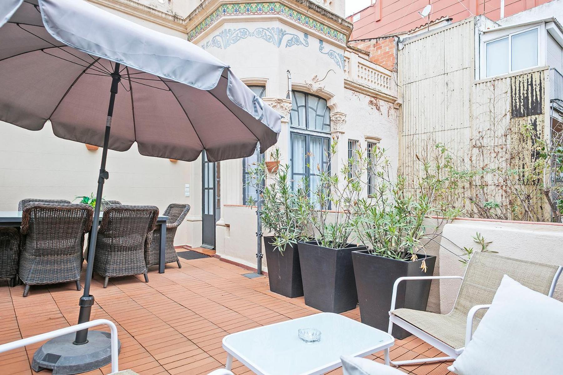 Villa Modernista Barcelona Buitenkant foto