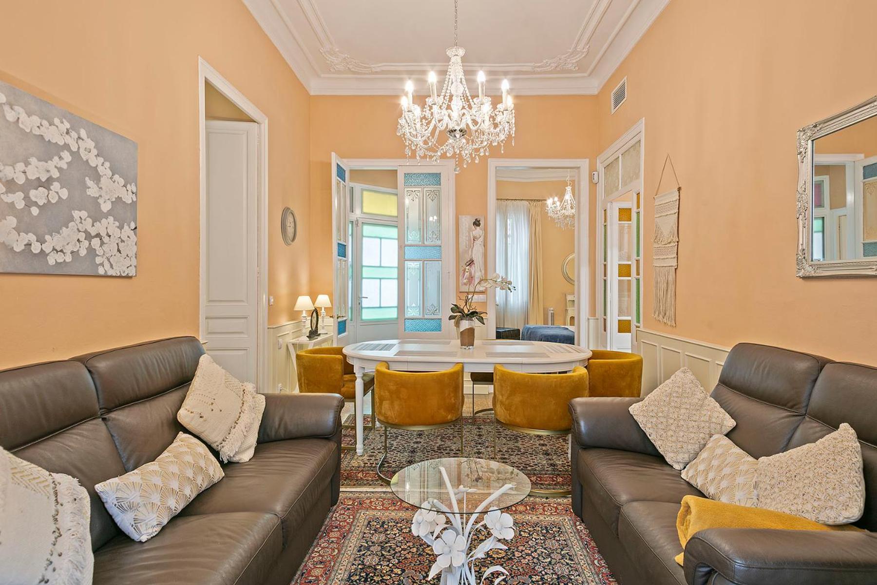 Villa Modernista Barcelona Buitenkant foto